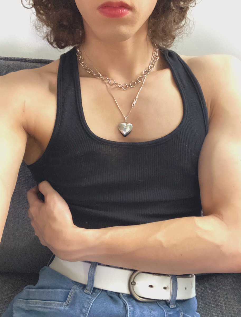 ~bulge~ 🏳️⚧️✨80k✨ tweet media