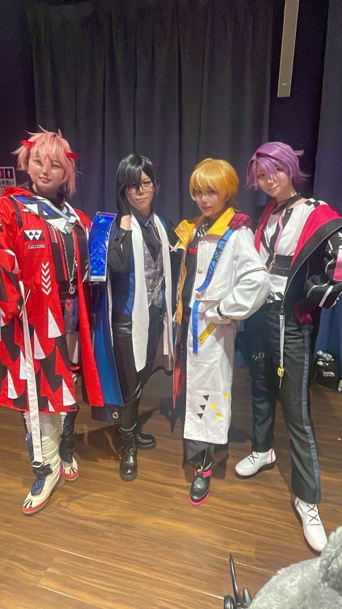 sishou_cos18's tweet photo. *cos
*🌈🕒/vlt
「さて、行きますか。」
#にじはちじ
#VOLT_B https://t.co/x6lCeJTWRJ