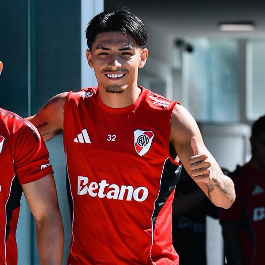 El de hoy, contra Argentinos Juniors, es el primer partido que Agustín Ruberto juega como titular en River.

Antes había disputado 18 encuentros y en todos entró desde el banco. Anotó 2 goles.