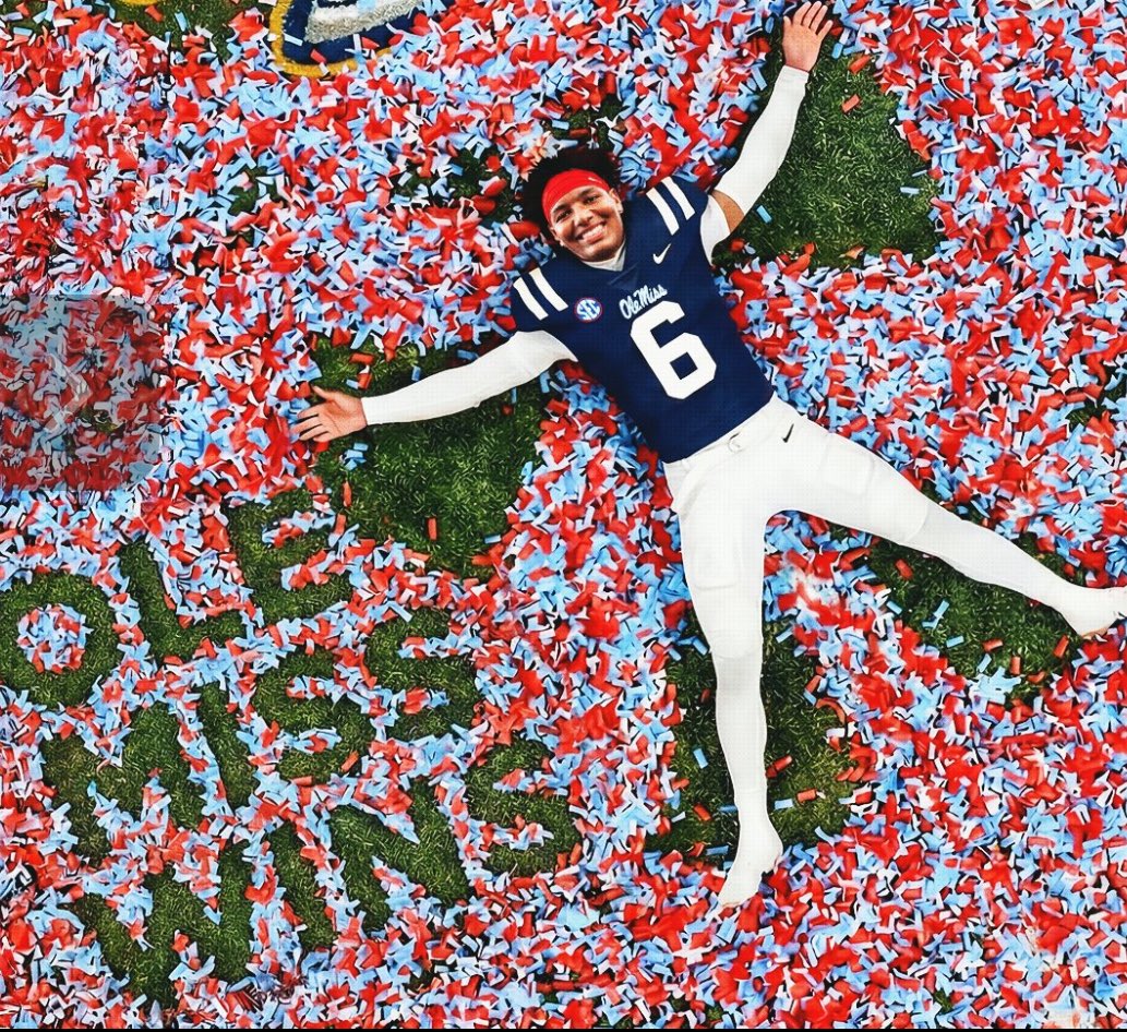 Michelle6330's tweet photo. Trinidad Chambliss get his injunction!!! Hotty Toddy ! HYDR! https://t.co/0z9svCQ6gN