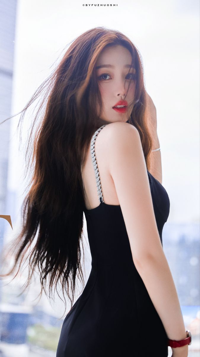 𝐞𝐬𝐭𝐡𝐞𝐞𝐞𝐫𝐫𝐫 (@yushucxin) on Twitter photo 