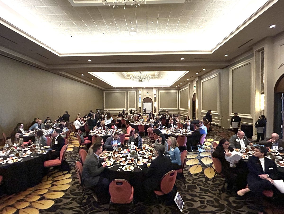 Arizona-Mexico Commission tweet media