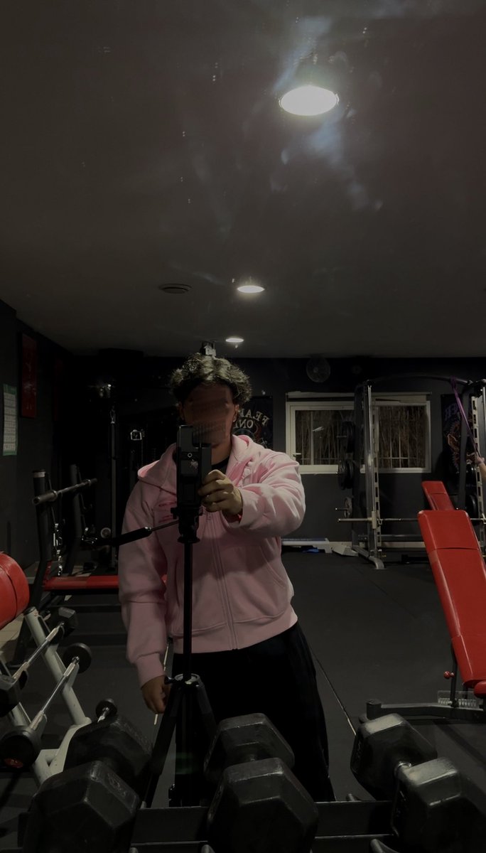 mignon garçon tweet media