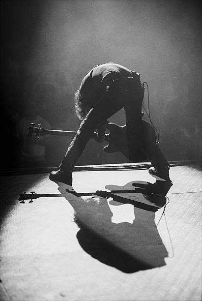 A very happy 70th birthday to Peter Hook.
📷 Kevin Cummins