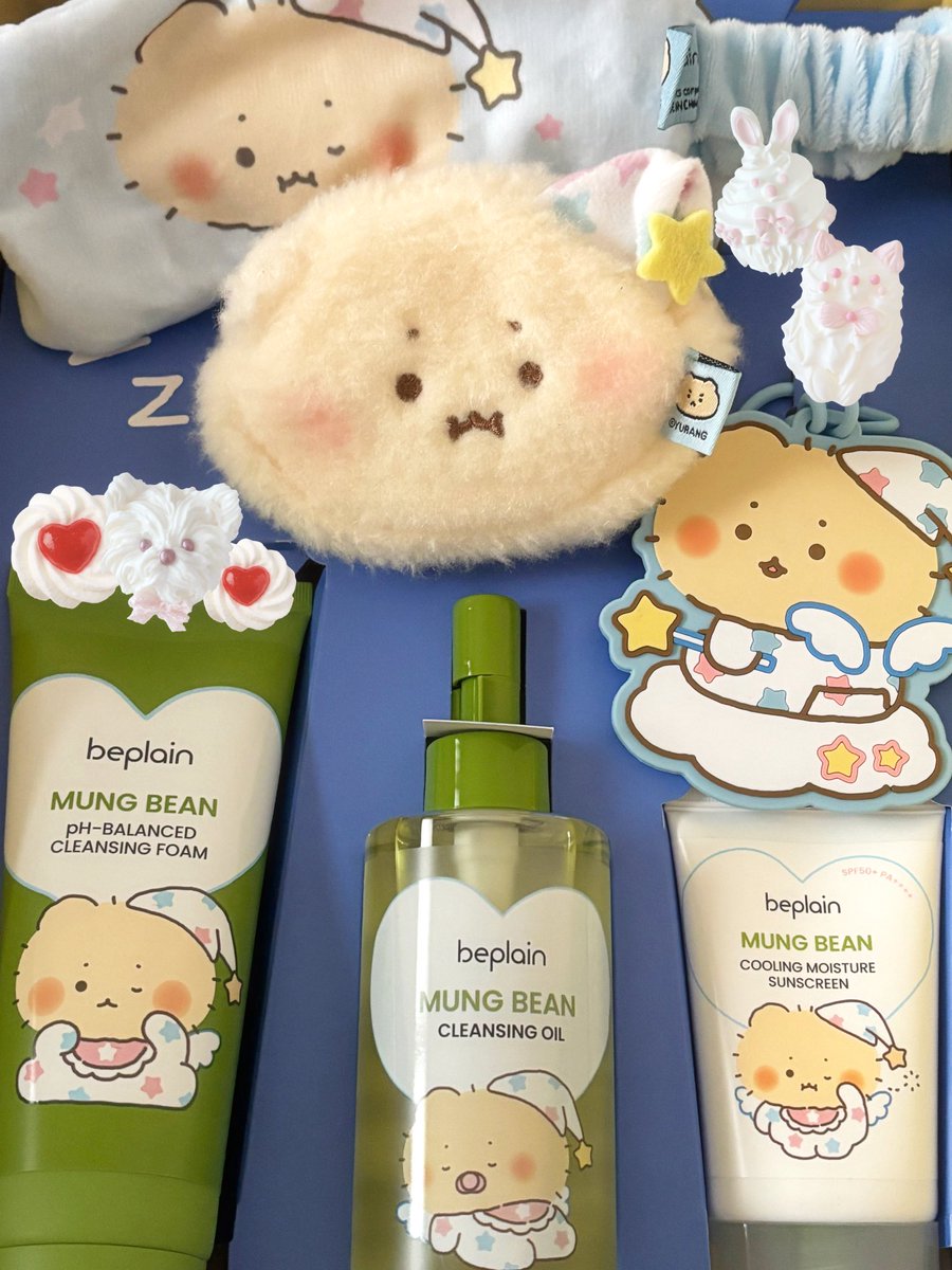 #RT이벤트
알티+팔로우해주신 분들 중 2분 뽑아 
망곰 파우치 or 안대 &amp; 비플레인 제품을 드려요
 ₊·*◟(⌯ˇ- ˇ⌯)◜‧*･
(+그 외 무언가의 기초들도 같이..)

뒤늦게 하나 더 이벤트를､､ 망곰이를 더 넓은 세상으로-••
발표는 설 전에 빠르게 할게요잉