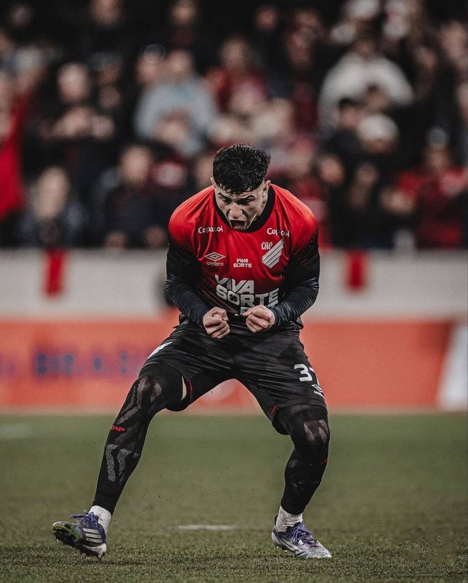 Michel Toti tweet media