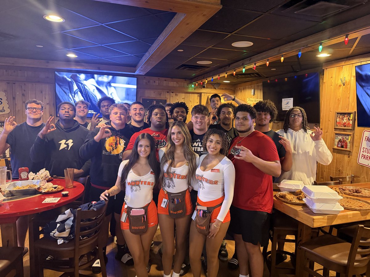 𝐵𝑒𝑛𝑗𝑎𝑚𝑖𝑛 𝐺𝑎𝑙𝑙𝑜𝑤𝑎𝑦 “BigBen” tweet media