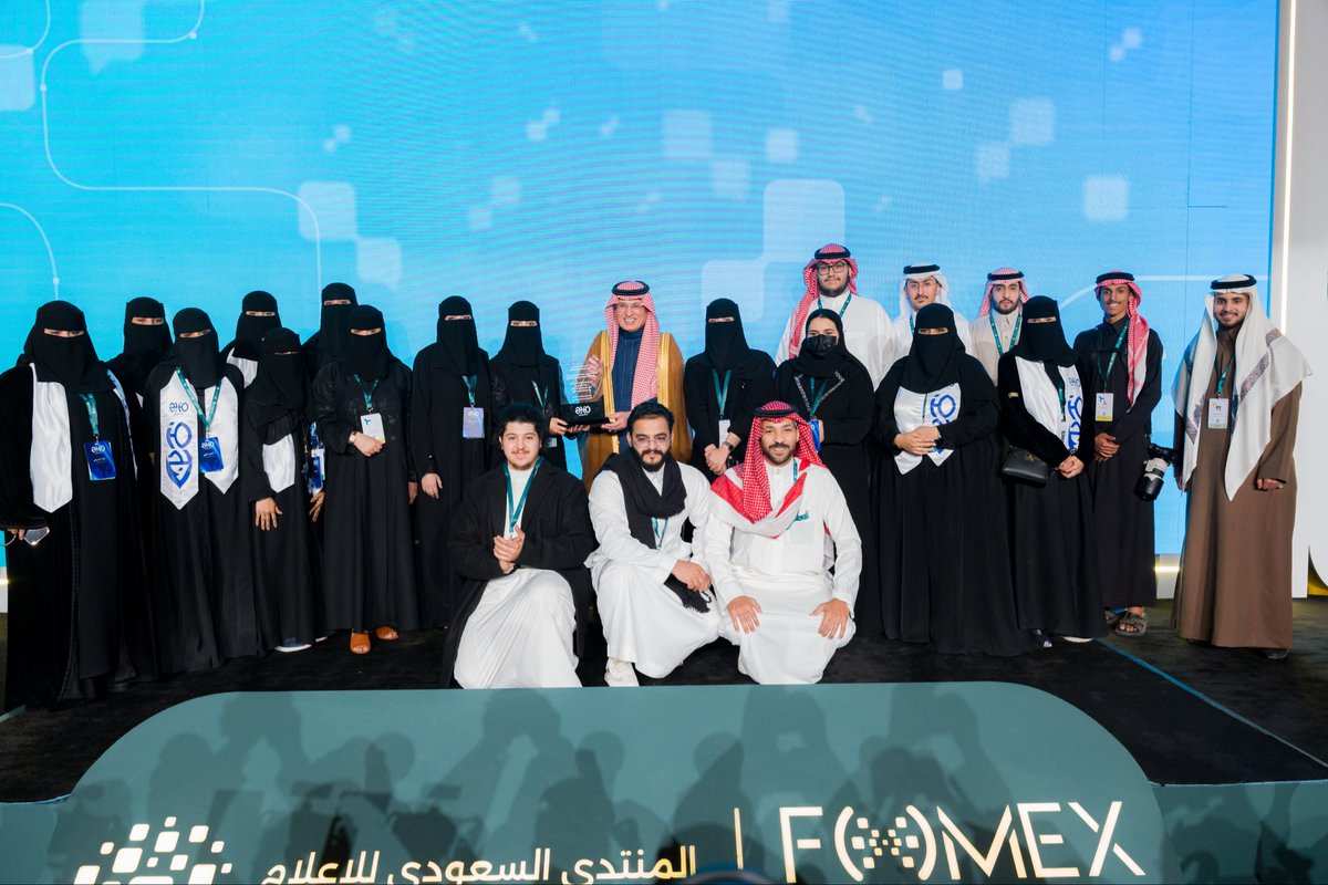 ختامٌ تنافسي لـ #معسكر_الابتكار_الإعلامي جمع 10 فرق مرشّحة من أصل 40 مشروعًا، قدّمت رؤى مبتكرة تعكس طموح الإعلام السعودي نحو المستقبل، بحضور سعادة رئيس #المنتدى_السعودي_للإعلام أ.محمد بن فهد الحارثي.