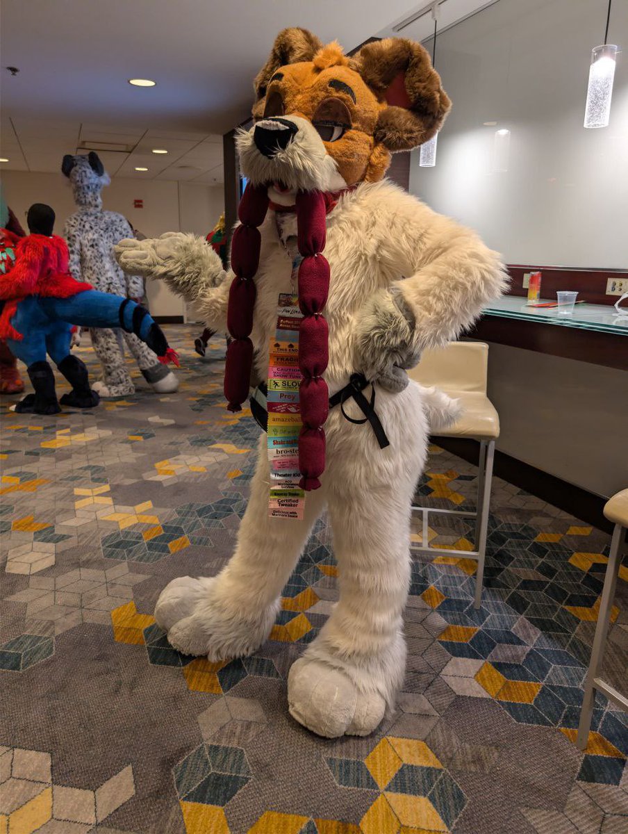 FoxandHoundFurs's tweet photo. All current fursuit quotes are out!

Quotes will close at 1 pm EST tomorrow

Applications will close at midnight tomorrow https://t.co/Kn7yXnMRz9