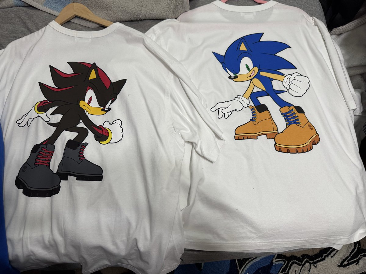 Dylan76056243's tweet photo. @sonic_hedgehog Here’s some of my other favorites as well 😄 https://t.co/2PwfrGPGUK