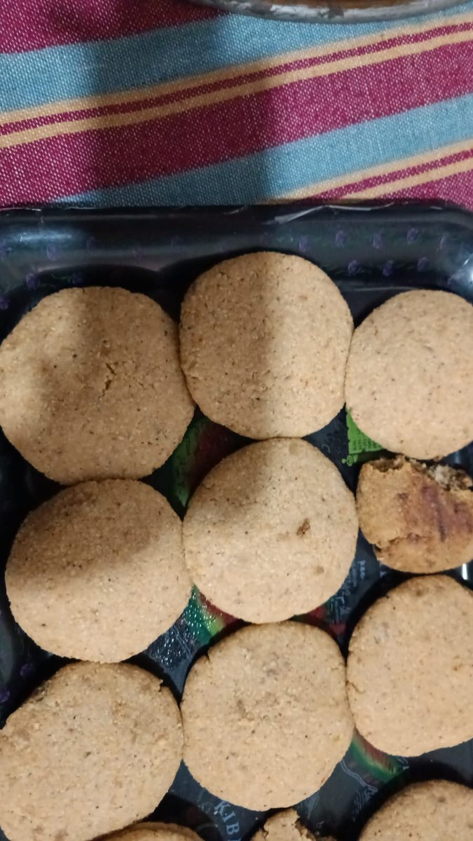 Geride bıraktığın her şey
artık yabancılaşmıştır zaten 

#GeceyeİkiKelam