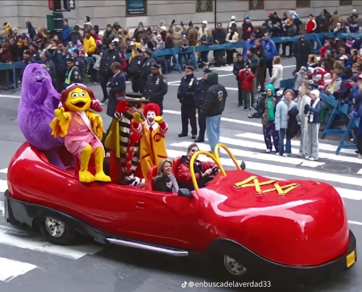 Tayfun4392's tweet photo. Remember Maddie's interview. The Red Shoe Club and McDonald's are also part of the repulsive occultism associated with Epstein's network. https://t.co/D0i7wh665k