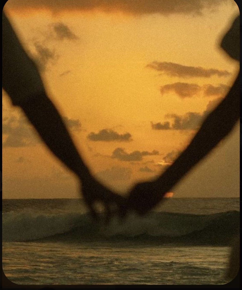 hefesterie's tweet photo. ⠀ ⠀ ⠀
⠀ ⠀ ⠀ ⠀ ♥︎         ﹒ ⠀ ⠀He said yes! ⠀ ⠀🌞
⠀ ⠀ ⠀ https://t.co/I53nLn1hgT