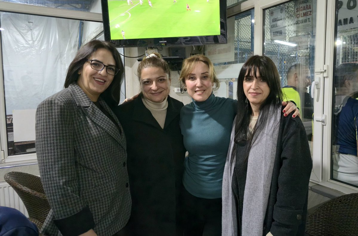 tuncayozen's tweet photo. 05 Şubat Geçici Vergi Gündeminde Halı Saha Meslektaş Buluşması https://t.co/e2SUzs4BmT