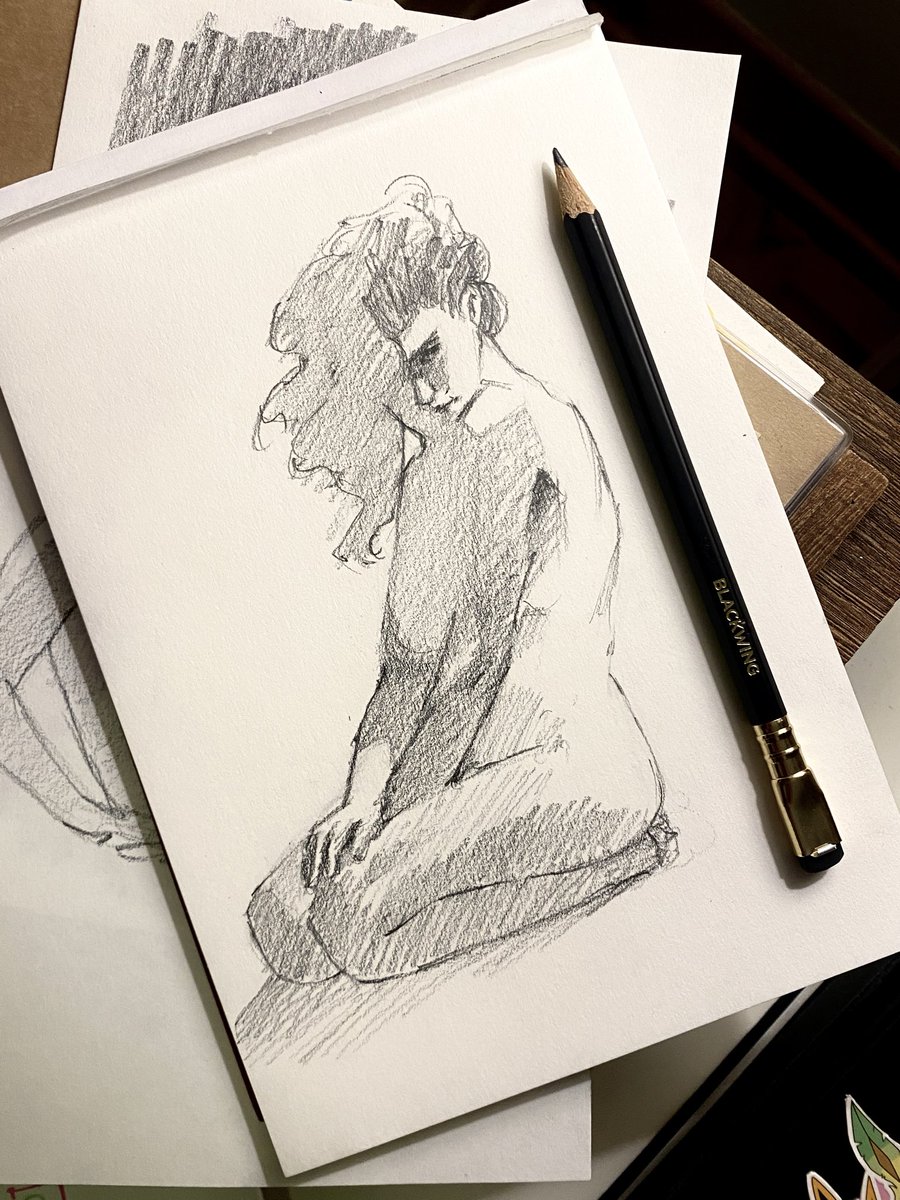 itsmariarts's tweet photo. me vs my art https://t.co/jjiwmbY7ta