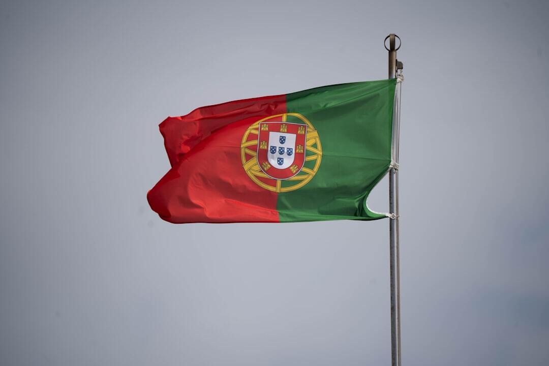 🇵🇹 Les réseaux sociaux bientôt interdits aux ados de moins de 16 ans au Portugal ?
La proposition sera soumise au vote dès la semaine prochaine. 
#RéseauxSociaux #Jeunesse #Actu