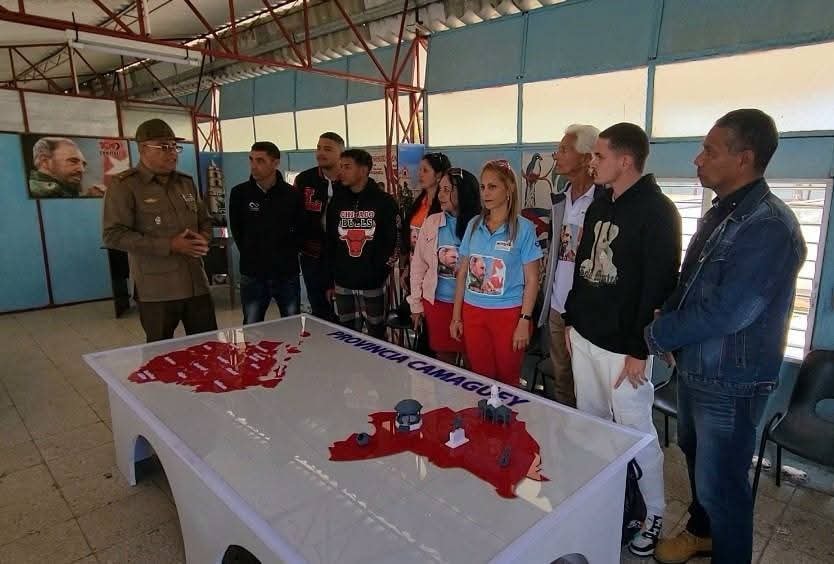 Quedo inaugurado en el Palacio Provincial de Pioneros, Camilo Cienfuegos, por el Instituto Nacional de Ordenamiento Territorial y Urbanismo de Camagüey, el primer Círculo de Interés de esta especialidad.
1/2