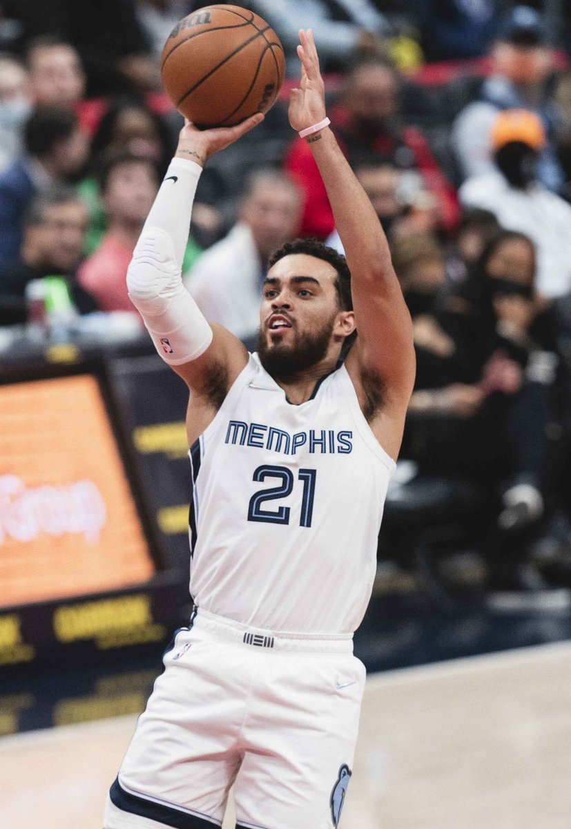 Dallas Mavs France tweet media