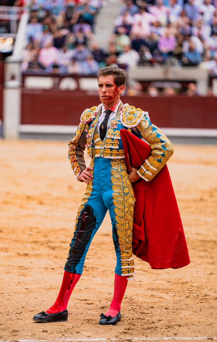 ginesmarinm's tweet image. “Recuérdame por lo que supe dar
Y no por lo que digan los demás…” 🎶