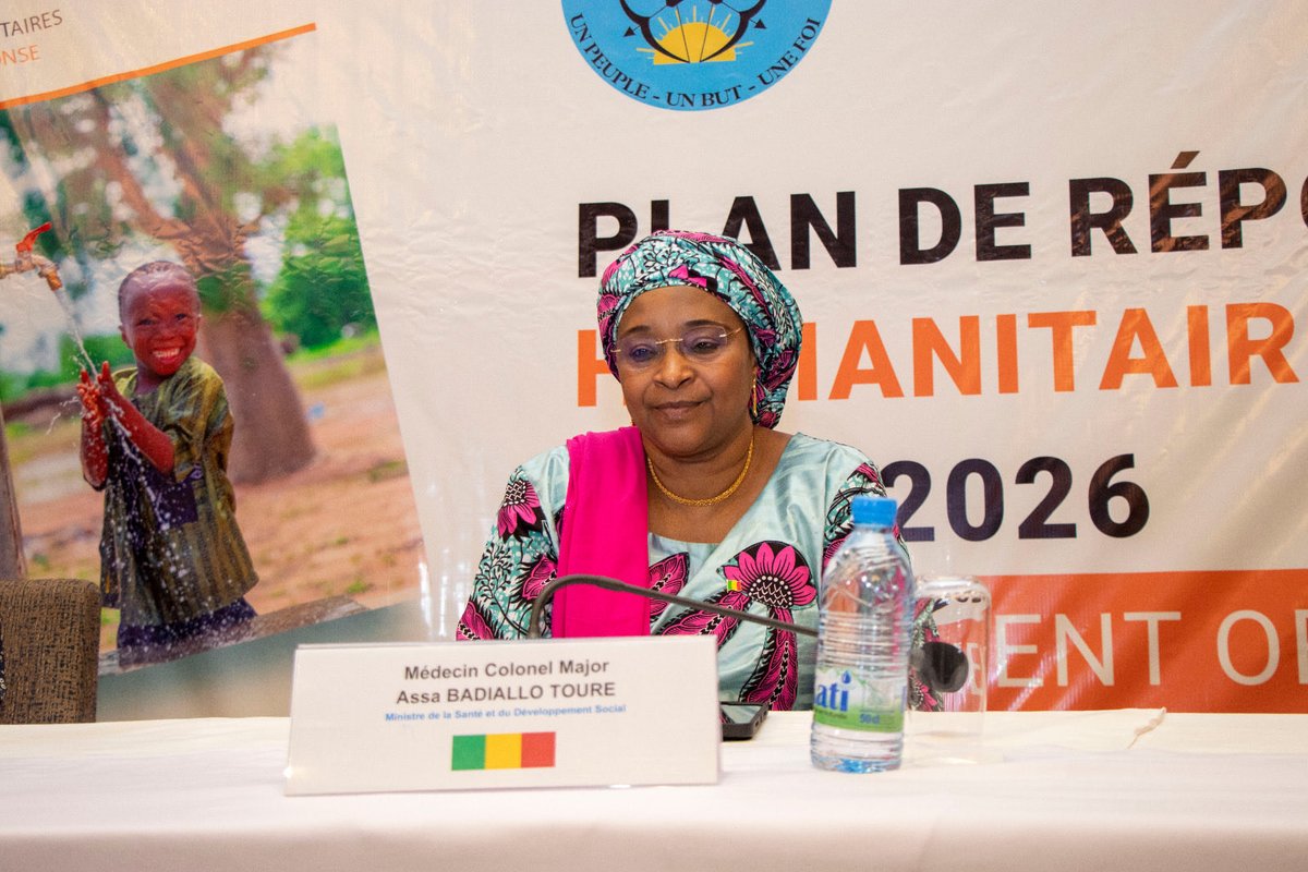 MoussaDiallo209's tweet photo. J’ai eu l’honneur et le plaisir de prendre part aujourd’hui au lancement officiel du Plan de Réponse Humanitaire (HNRP) 2026, aux côtés des autorités gouvernementales et de l’ensemble de la communauté humanitaire. Cet événement marque une étape majeure dans la mobilisation collective en faveur des populations les plus affectées par la crise.

Le HNRP 2026 incarne l’engagement commun à répondre de manière coordonnée, efficace et fondée sur les besoins aux défis humanitaires persistants. Il porte l’espoir de 3,8 millions de personnes ciblées, qui comptent sur notre capacité à agir avec solidarité, responsabilité et détermination.

Plus que jamais, nous devons renforcer nos partenariats, aligner nos efforts et traduire cette ambition collective en actions concrètes sur le terrain. Engageons-nous ensemble pour protéger la dignité humaine et améliorer durablement les conditions de vie des communautés vulnérables.