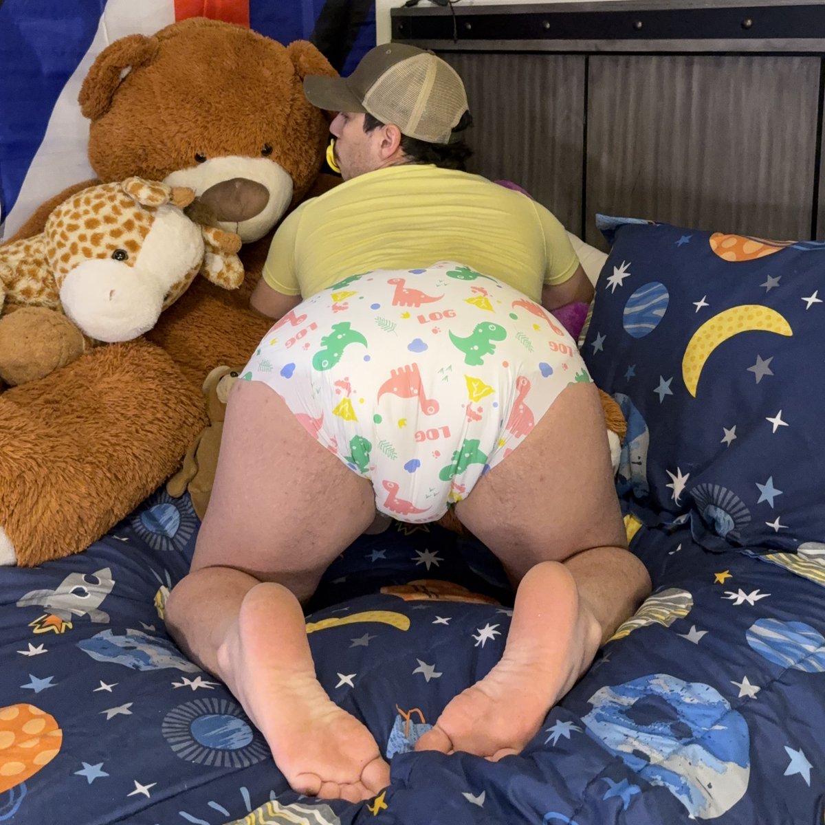 Purebred Neon tweet media