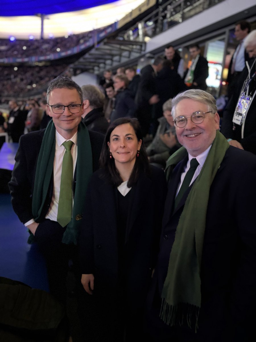 Céline Place tweet media