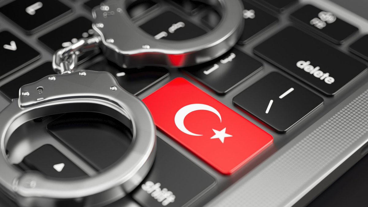 AkooAses's tweet photo. Algı Yapmaya Başladılar "Koyunlardan Oluşan Bir Millet, Kurtlardan Oluşan Bir Hükümet Doğurur. #OyunYasasınıReddediyoruz https://t.co/k7UOCbTcDe