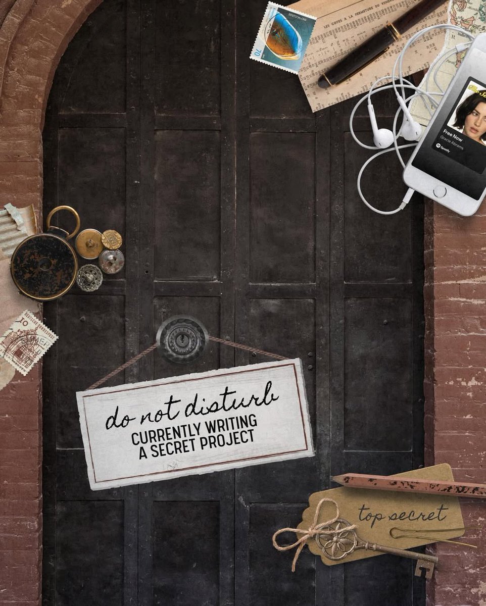 What I'm up to right now... 🗝📜 🔍🤎💭 graphic by @booksarebetterjess

#WritingCommunity