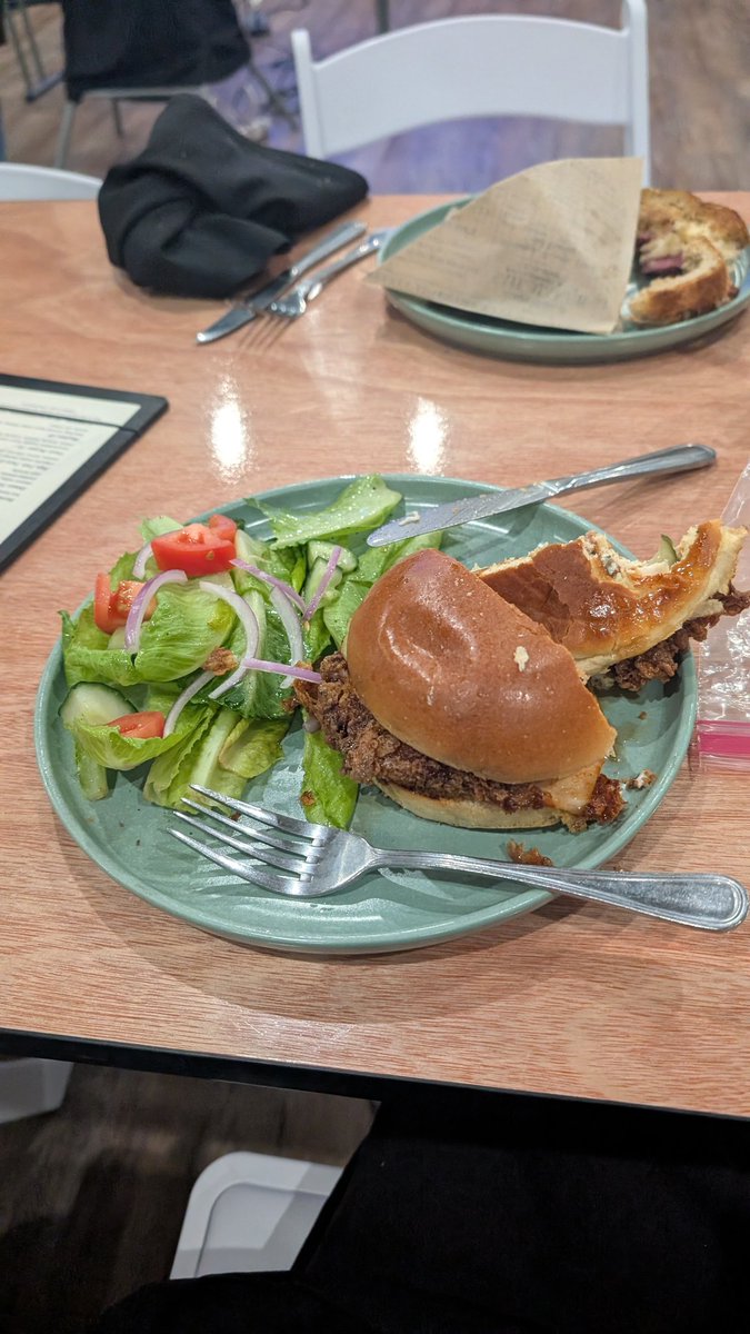 Bia! Ⓥ tweet media