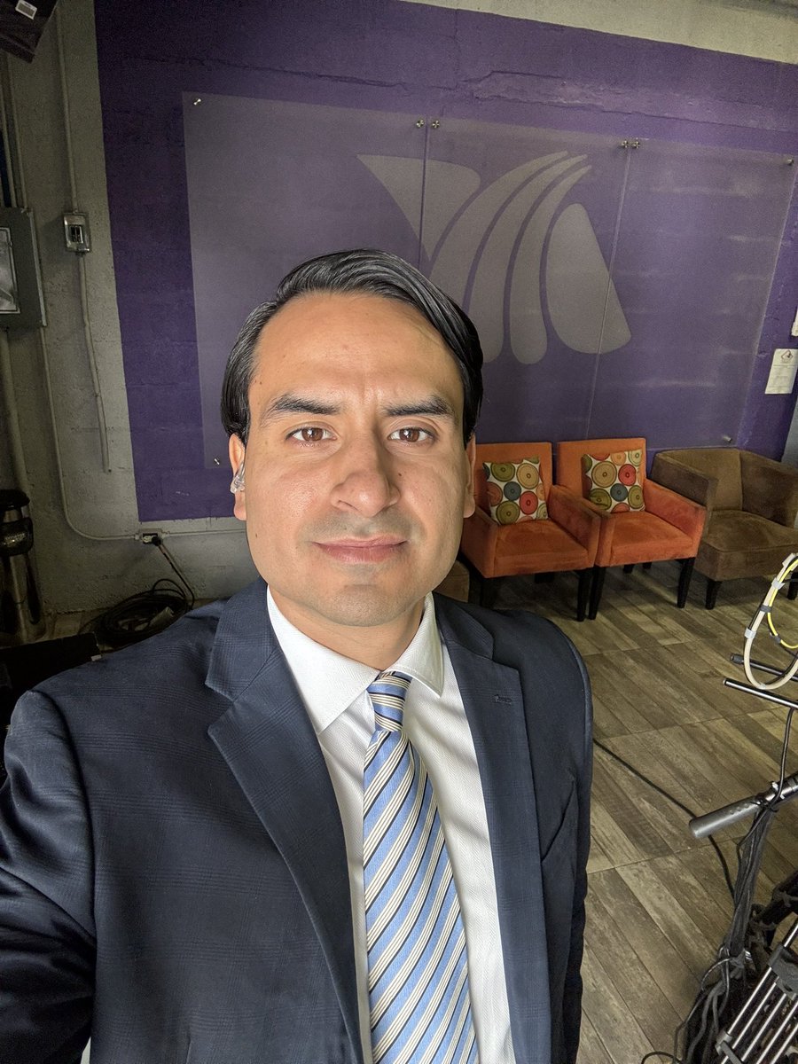 🗞️ Tenemos todas las noticias de #Morelos en vivo desde #Cuernavaca 

Hechos Meridiano 
2:30 p.m. x Azteca Uno

ADN Noticias Morelos 
8:00 p.m. x 1.2 TV abierta

<a href="/AztecaMorelos/">TV Azteca Morelos</a>