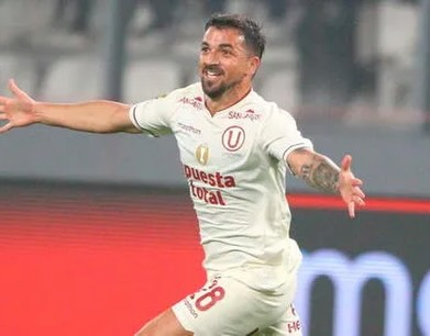 CernaHryst37982's tweet photo. Gabriel Costa con Universitario anotó 1 gol y 3 asistencias sin sumar varios minutos. Ganó 1 apertura, 2 clausura y 2 titulos nacionales. ¿Estafa? Con un estado físico de 5 ptos considero que colaboró como pudo, el Gabi dejó su granito de arena en Universitario. Gran profesional! https://t.co/tWXhlPZbZf