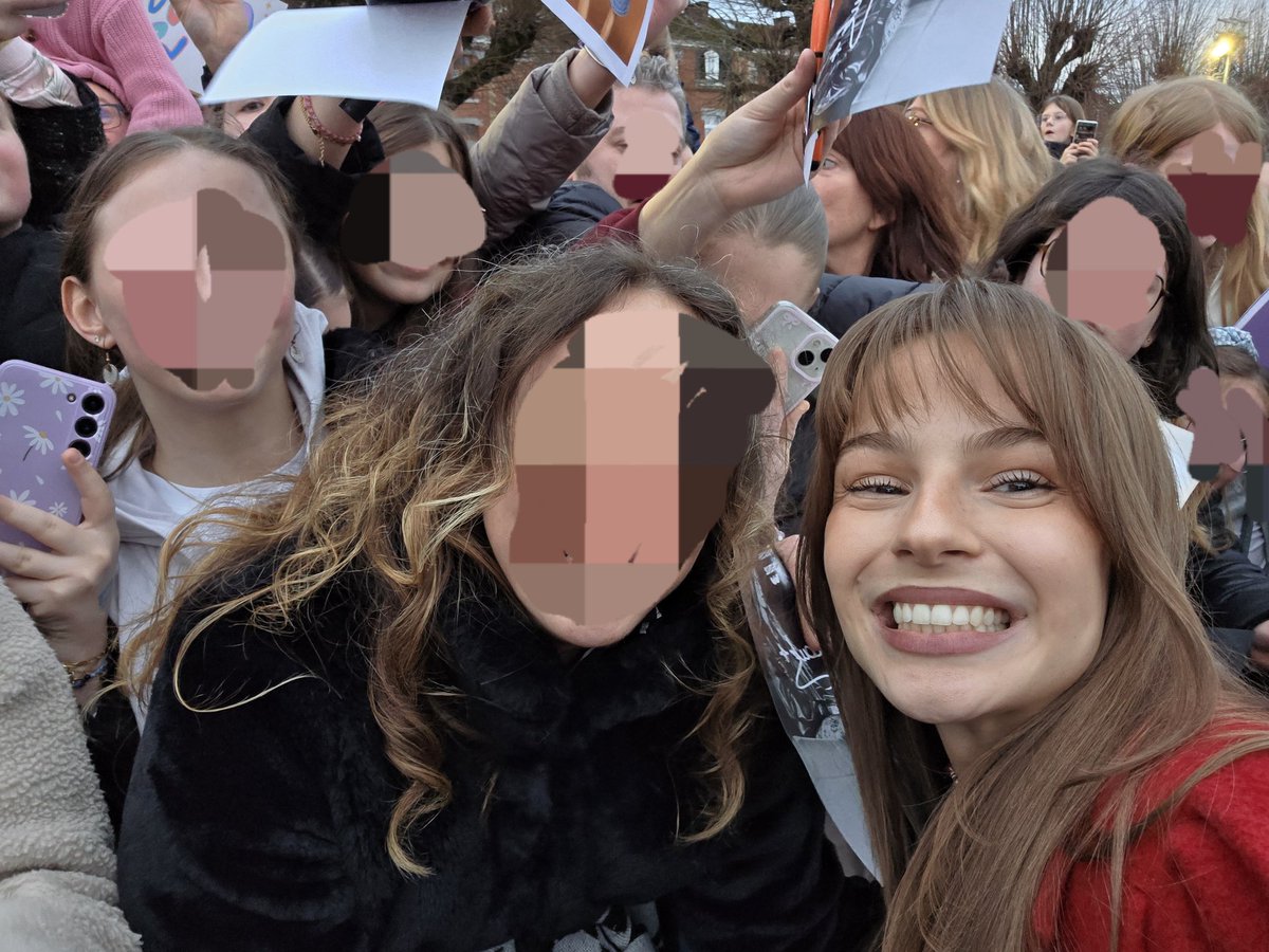 eryned98's tweet photo. Elle me manque déjà 🥺🫶✨️
Elle est si Belle 😍
#StarAcademyleLive #StarAcademy  #Anouk https://t.co/D8KpUU27DG