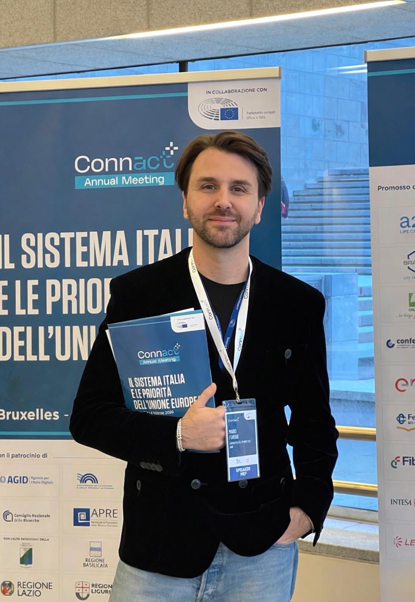 MarioFurore's tweet photo. Fare Sistema Italia per me significa tutelare i diritti dei cittadini italiani, delle nostre imprese e dei nostri lavoratori nelle Istituzioni. #Connact
👉🏻 https://t.co/bJMdjBxBF7 https://t.co/pwLS5OoBvS