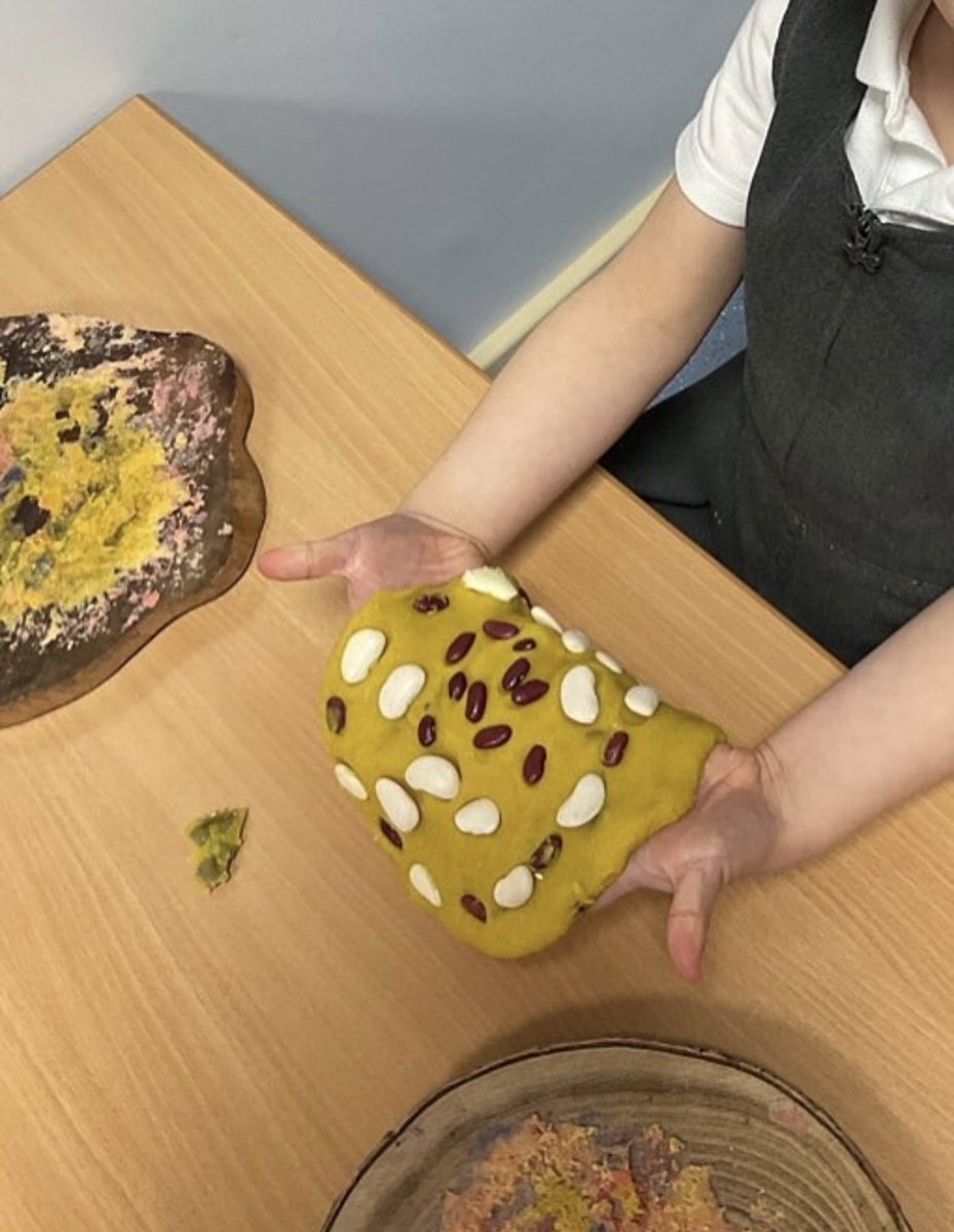 EYFSStMargaret1's tweet photo. Some stills of our wonderful rangoli patterns created by beans, curry scented playdough and different coloured pasta shapes 🪔 when we celebrated Diwali last term #eyfs #eyfsprovision #eyfsideas @EYTagteam https://t.co/3jmZcJMDD9