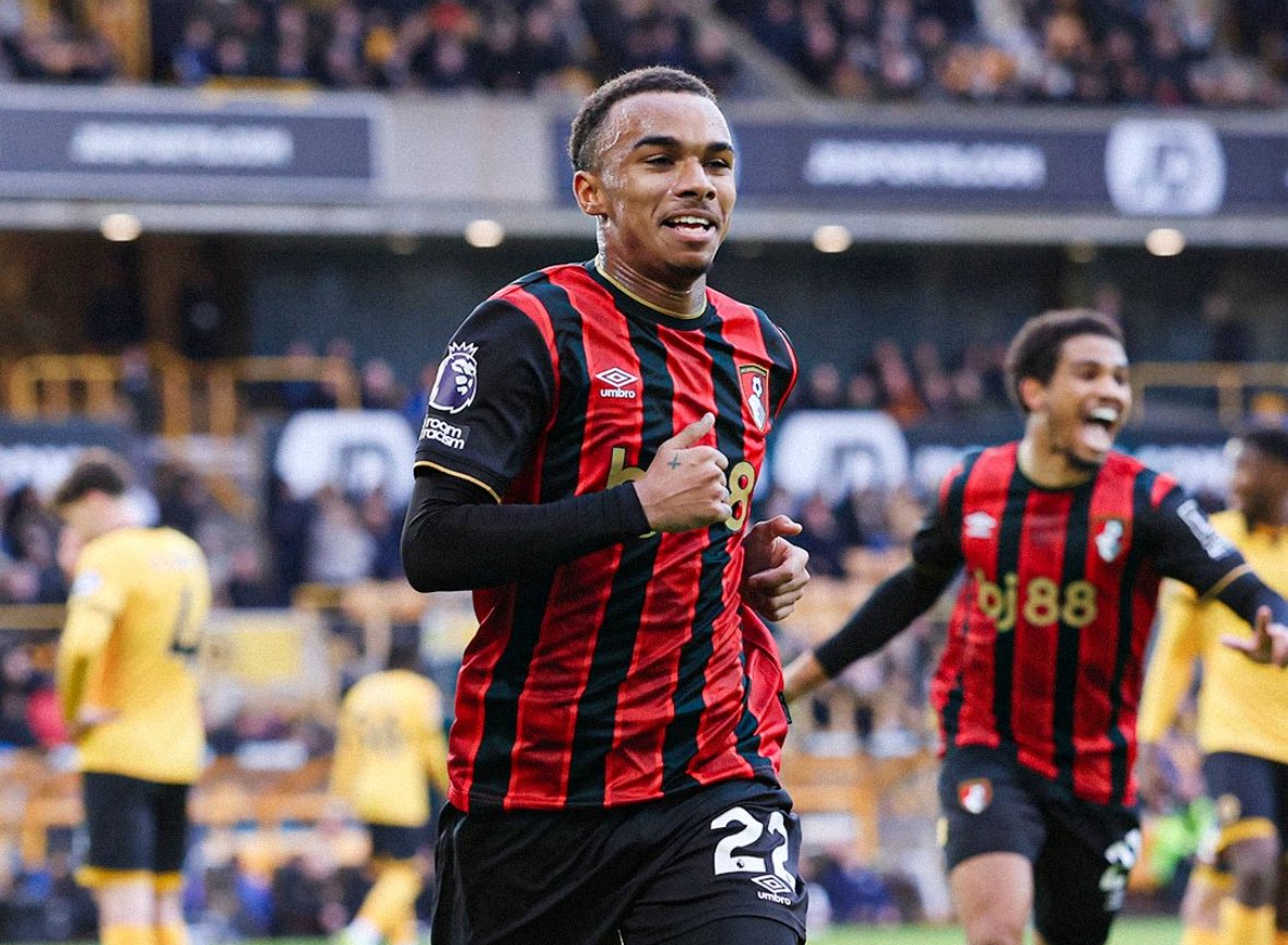 ⭐️🍒 Bournemouth talent Junior Kroupi is now represented by Moussa Sissoko as new agent.

Decision made for 19 year old gem who scored 8 goals so far in Premier League this season, as Sissoko will represent him — same agent of Ousmane Dembélé, Doué, Cherki among others.