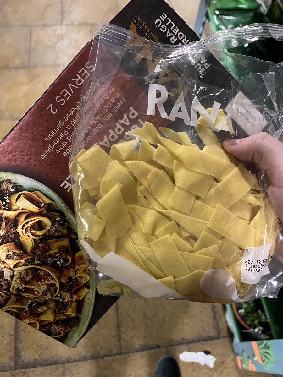 theo2004uk's tweet photo. @LaFamigliaRana “italy’s favourite FRESH pasta” is served mouldy apparantly! Cheers rana ruined my evening #boycottRANA https://t.co/IN6hZdwooQ