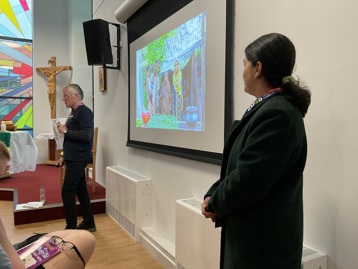 MrsGarfin@StJohnVianneysc tweet media