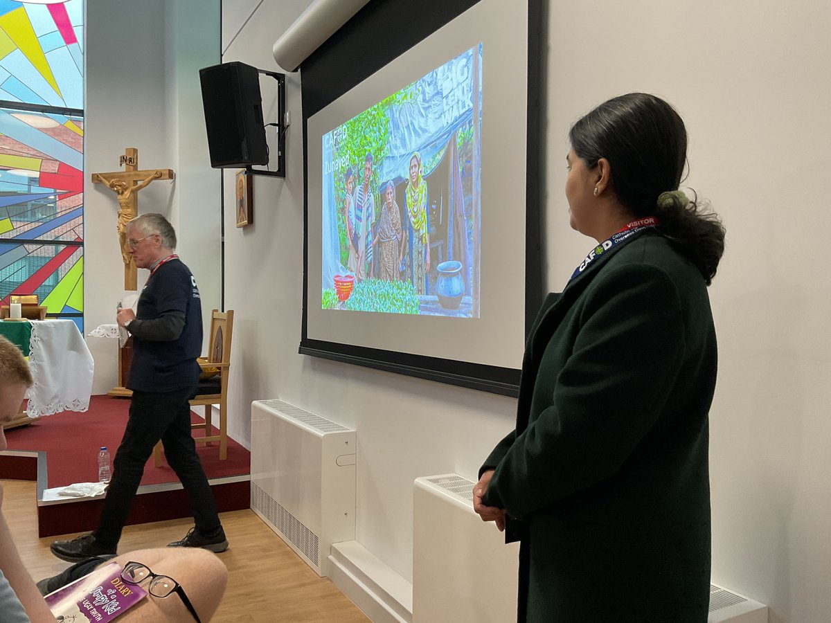 MrsGarfin@StJohnVianneysc tweet media