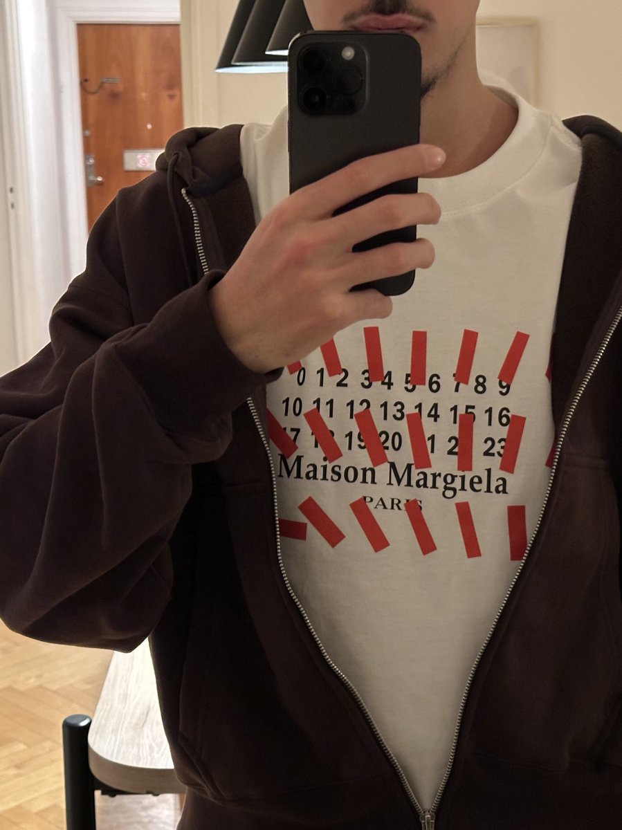 Cameron De Bruyne tweet media