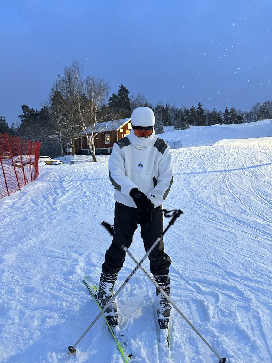 Cameron De Bruyne tweet media