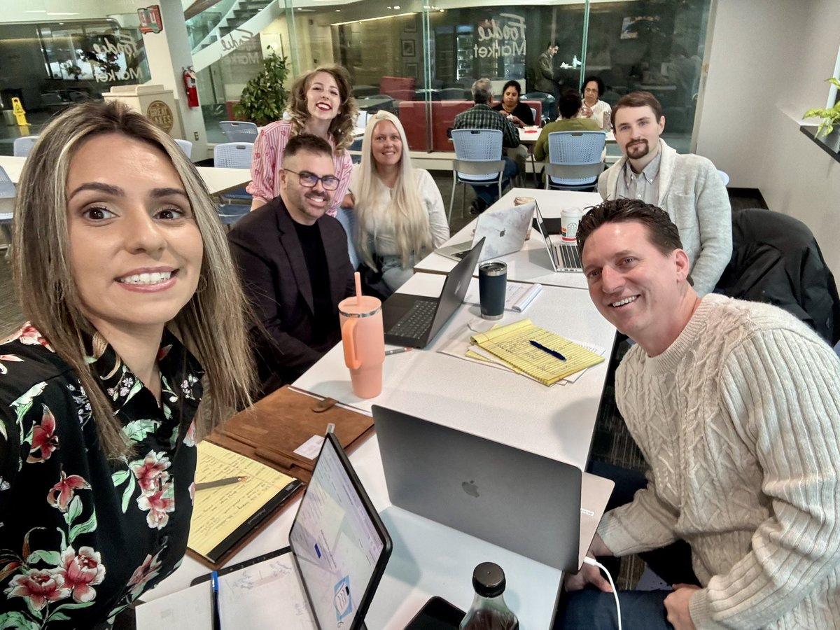 JasonMatt1's tweet photo. This is what real collaboration looks like…
Training. Strategy. Laughter. Growth. 🚀

If you’re a Michigan agent who wants:
⭐ Quality leads
⭐ Hands-on coaching
⭐ A fun, supportive team

The Jason Matt Team is growing!!

😉DM me ‘INFO’ and I’ll send details. https://t.co/U1CmADqEmz