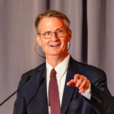 WillClownCar's tweet photo. @timburchett @SecScottBessent Tim knows a #TotalBeast when he sees one https://t.co/KYhuNqg6td