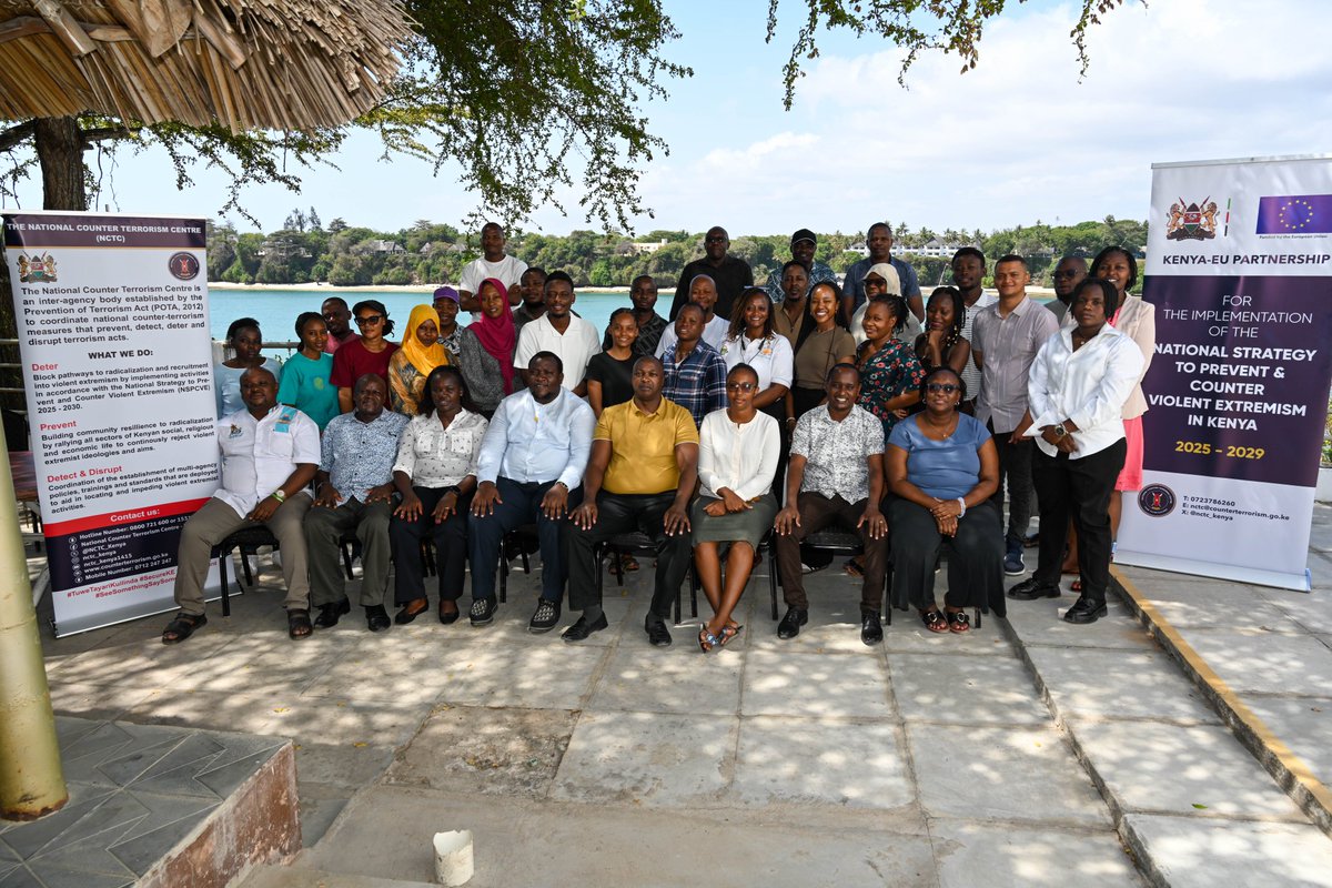 YOWPSUD_'s tweet image. YOWPSUD was honored to participate in @NCTC_Kenya 3-day Regional Communication Strategic Workshop on PCVE alongside media practitioners, journalists, CSOs, and county &amp;amp; national government stakeholders.

Through rich dialogue and collaboration, we developed practical activities…