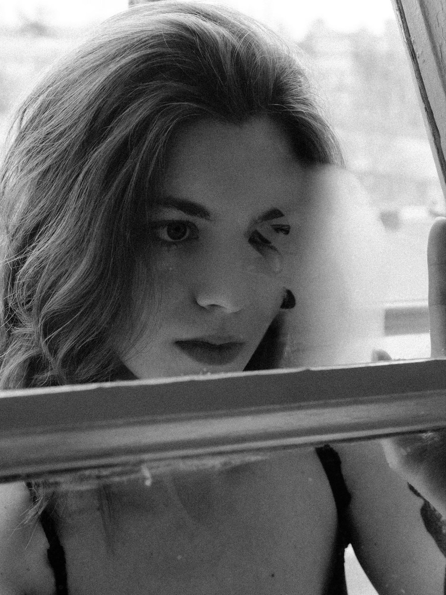 bornin60s tweet media