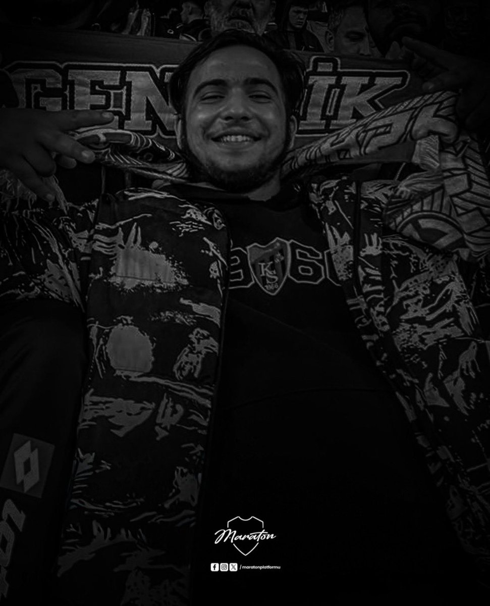 "Kocaelispor tribünlerinden 'Harda Kaçmaz' kardeşimize Allah’tan rahmet; acılı ailesine, yakınlarına sabır ve başsağlığı dileriz.

Mekanı cennet olsun."