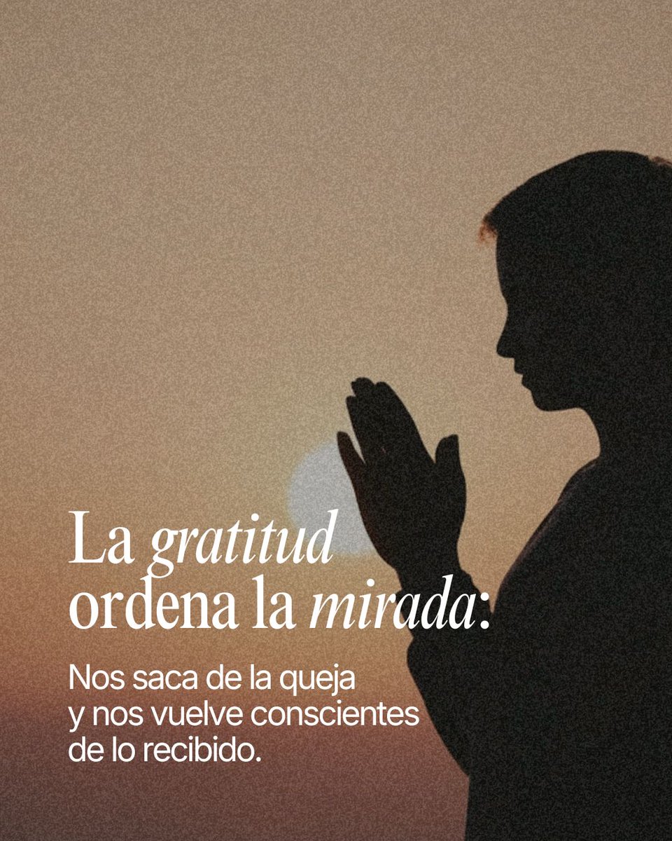 tmprogram_es's tweet photo. La gratitud es un hábito que nos hace ser conscientes de la Gracia de Dios, en nuestra vida. Cuando la practicamos de forma intencional, no cambia sólo cómo nos sentimos: cambia cómo vivimos, cómo lideramos y cómo atravesamos cada día.

#habitos #liderazgo #proposito #metas https://t.co/tq3BFctMFB