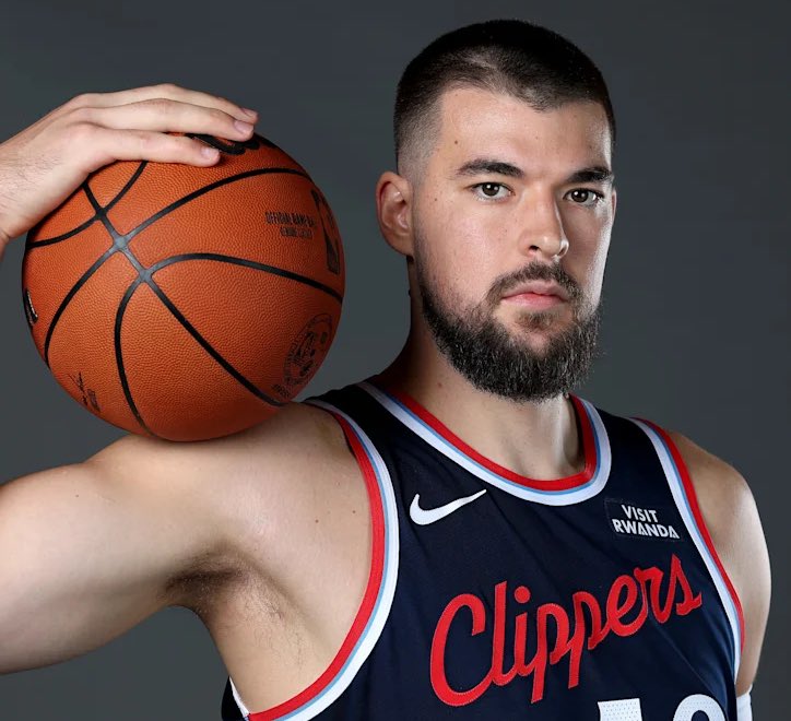 esidery's tweet image. The Pacers continue to make seismic moves during the trade deadline:

2022: Tyrese Haliburton
2024: Pascal Siakam
2026: Ivica Zubac