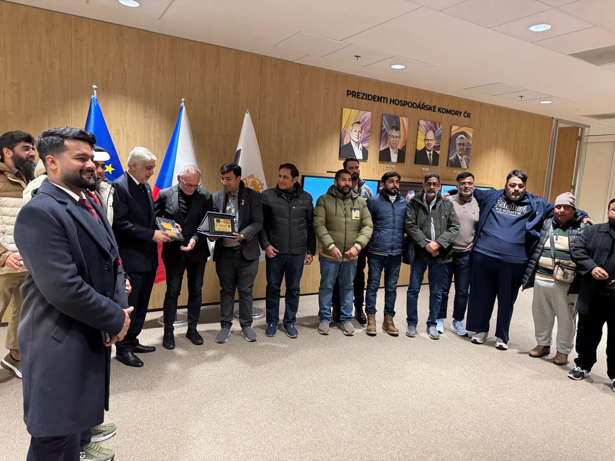Pakistan Embassy Czech Republic tweet media