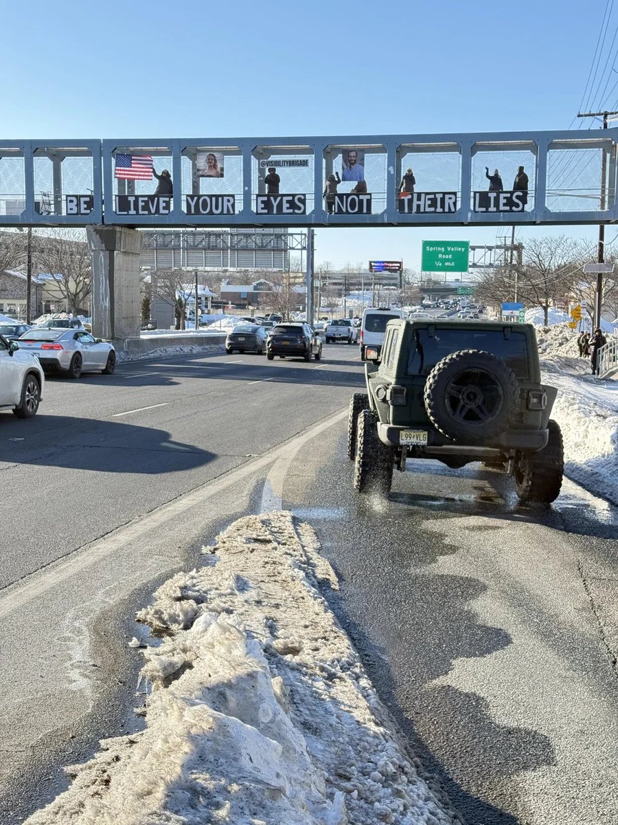 Molly Ploofkins tweet media