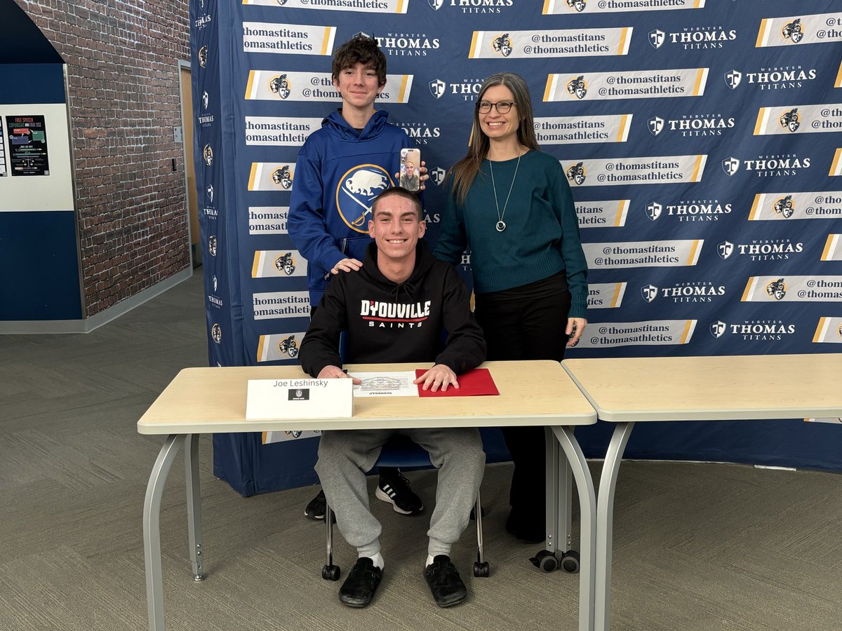 ThomasAthletics's tweet photo. Congratulations to  Joe L as he has decided to continue his athletics and academics @DYouville @DYouville_SFB @ThomasTitans https://t.co/HQ9bE4KdoE